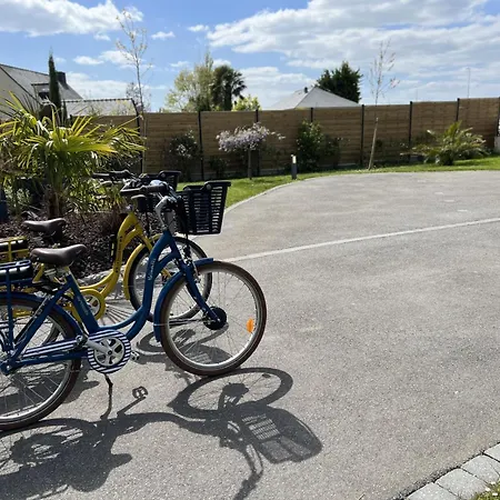 75m2 Avec Piscine Et Jacuzzi Prives, Sauna Et Home-cinema A 800m Des Commodites La Baule