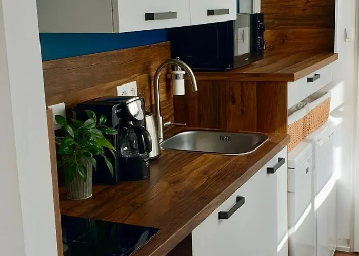 75m2 Avec Piscine Et Jacuzzi Privés, Sauna Et Home-cinéma à 800m Des Commodités Villa *